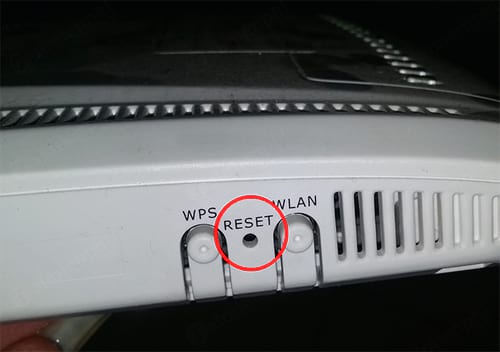 cach reset wifi fpt 2