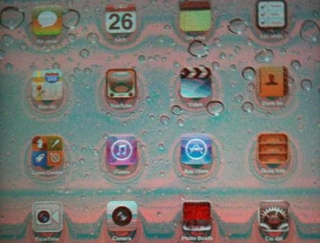 Màn hình ipad bị lỗi màu, loạn màu, hiển thị kém trên iPad 2, 3, iPad Air, Mini, iPad Rentina